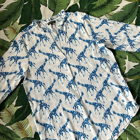 For Cynthia • Tunic w. Blue Giraffes Linen Blend 3/4 Sleeves Sz • Size Medium - Picture 3 of 8